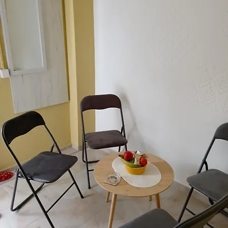 Tica Apartment *